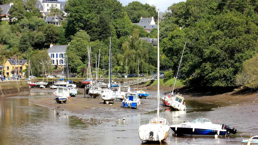 pont aven dans la baie de concarneau