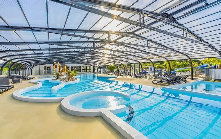 acces a des piscines chauffees