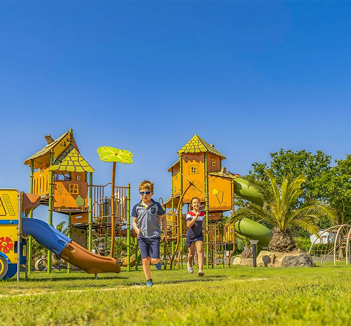 aire geante de jeux nos equipements pour vos animations