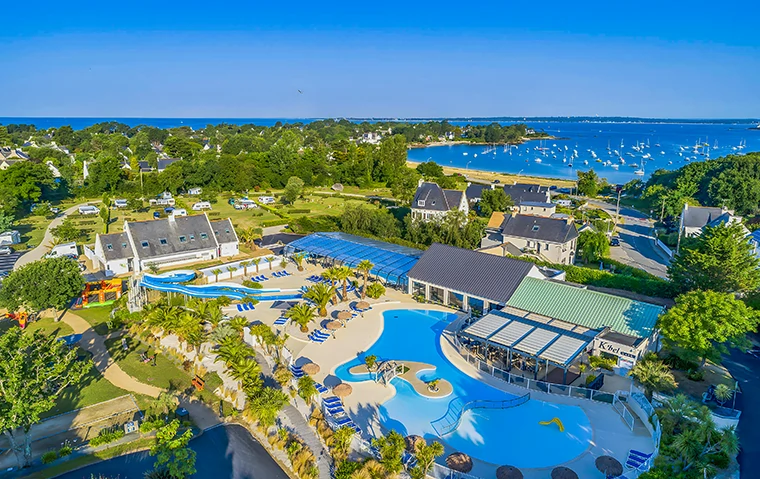 camping avec parc aquatique a proximite de fouesnant en finistere