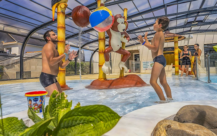 espace enfants avec des jeux