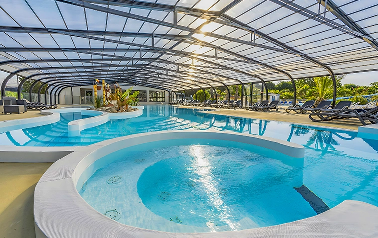 camping avec parc aquatique pres de quimper en bretagne