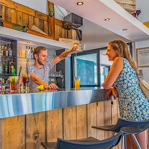 barman f h camping recrutement bretagne