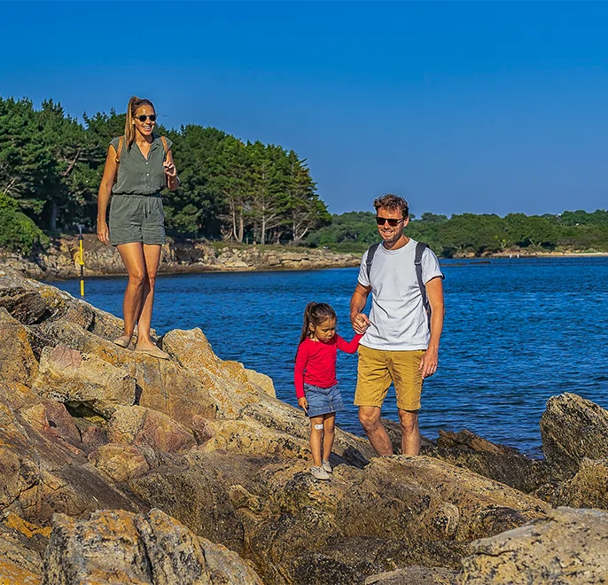 randonnees sur le gr34 a concarneau en bretagne