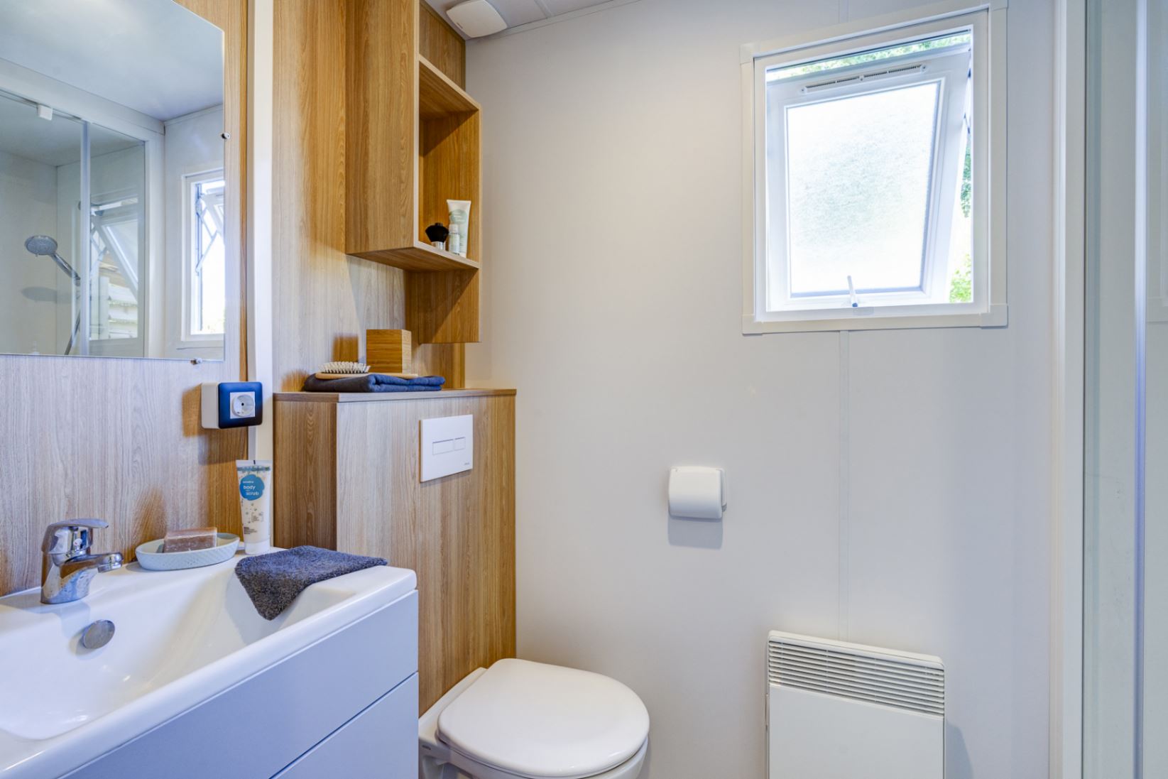 Prestige Cabellou – Piéton – 6/8P 3Ch 2Sde 40m2