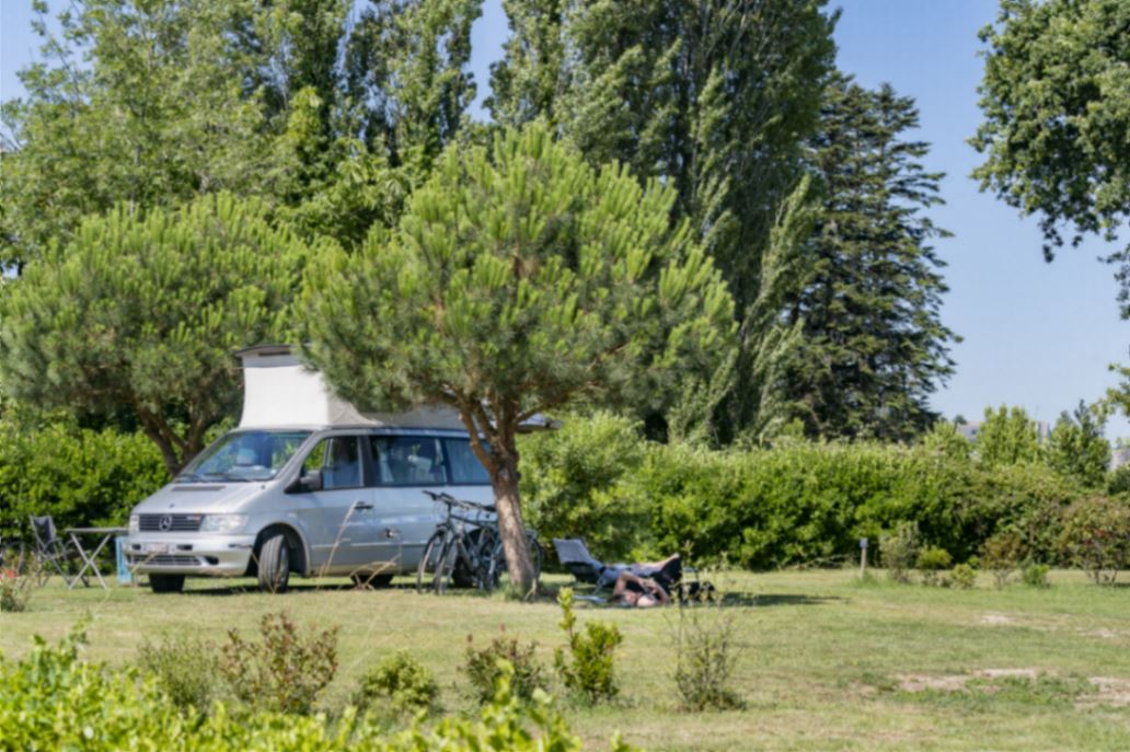 Emplacement Camping Confort